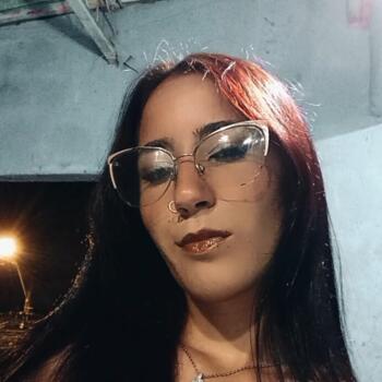 Babá em Recife: Emylly