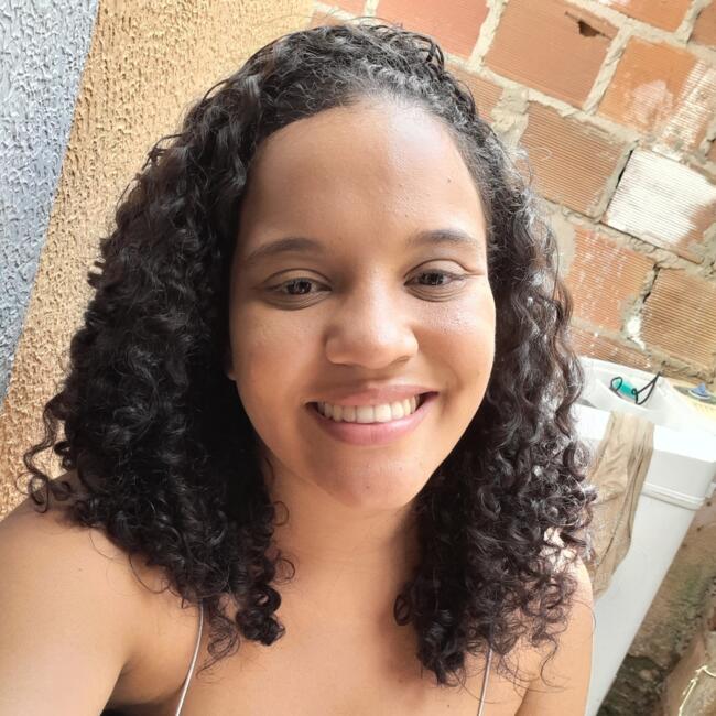 Babysitter in Camaçari: Priscila