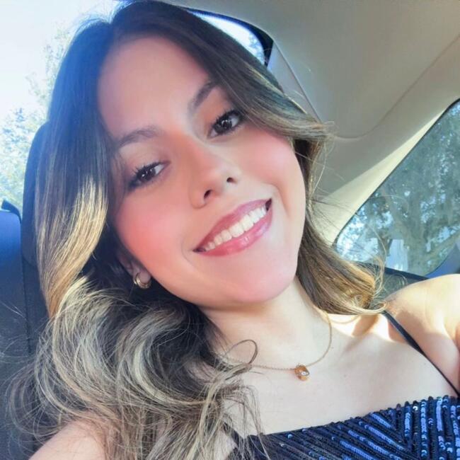 Babysitter in Winter Garden: Esthefany