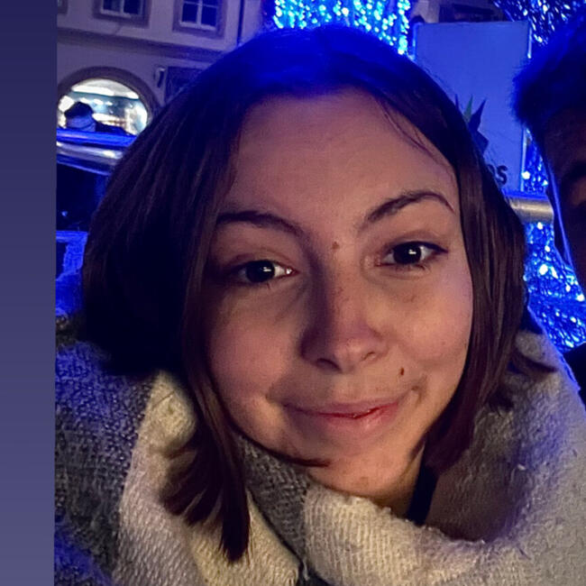 Babysitter in Thyez: Sarah