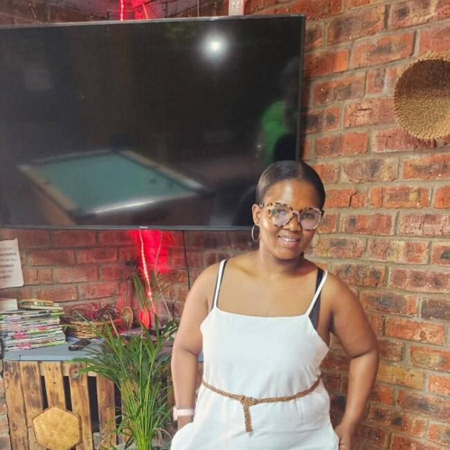 Nanny in Port Elizabeth: Nolundi