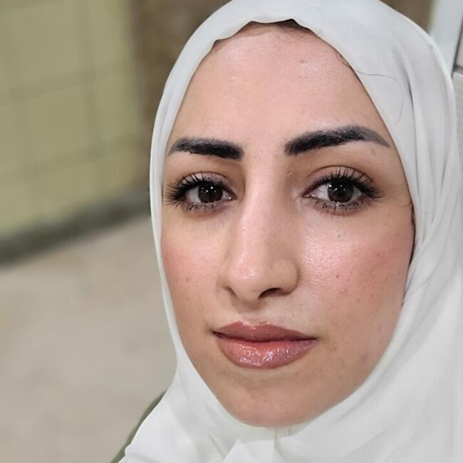 جليسة أطفال في الجيزة: Jihad