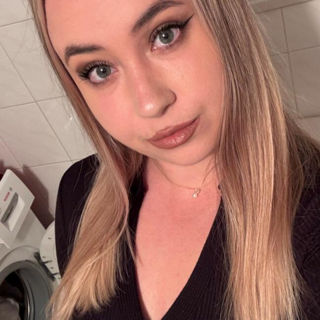 Babysitter in Gerakas: Natalia