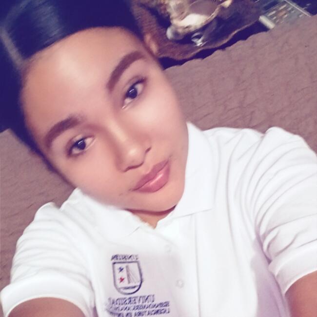 Niñera en David: Melannies