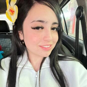 Babysitter in San Antonio: Maite Katalina