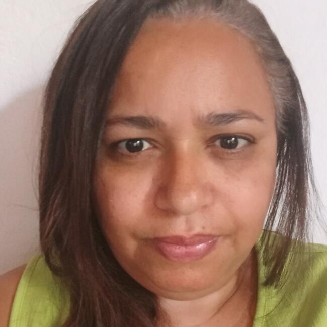 Babá em Ribeirão das Neves: Sirley