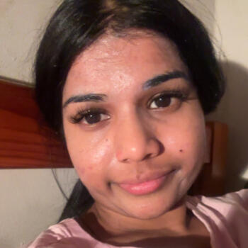 Babysitter in Melbourne: Jasmine