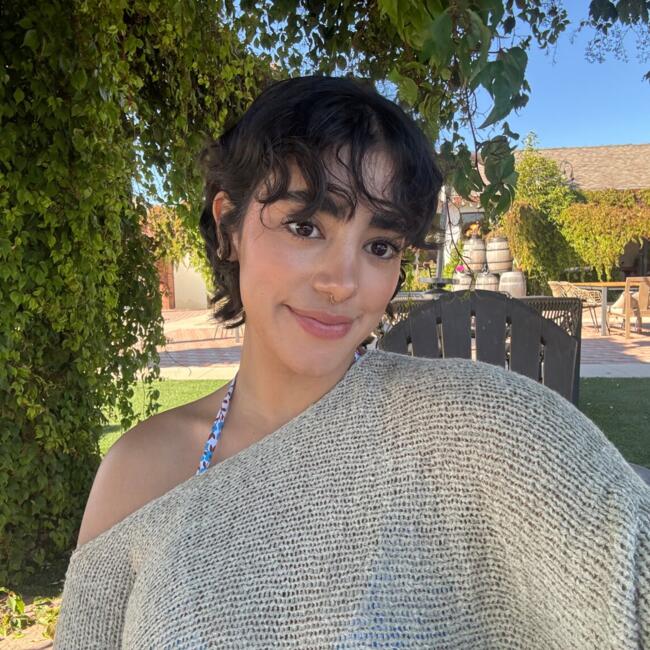 Babysitter in Tijuana: Isabella