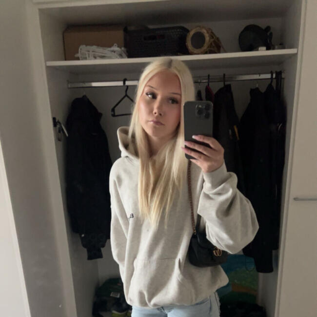 Babysitter in Nurmijärvi (Uusimaa): Mona