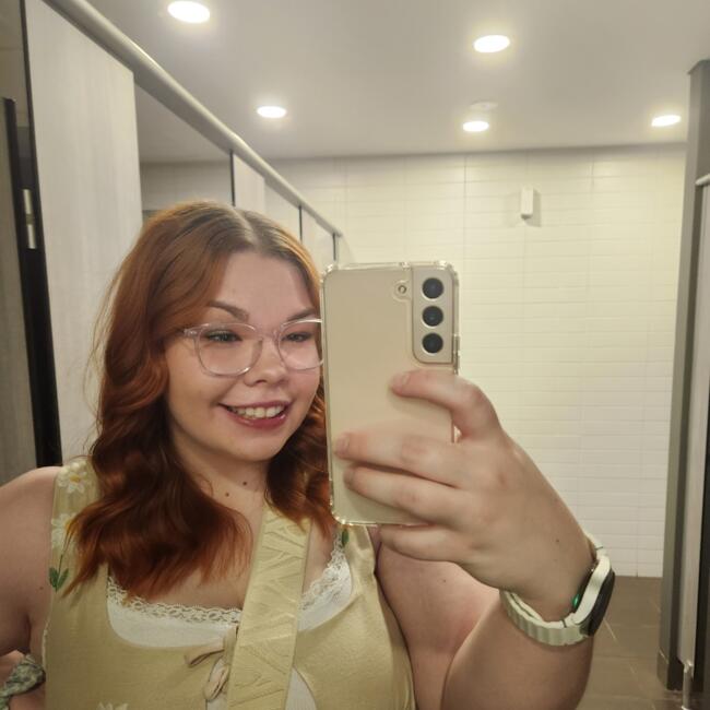 Babysitter in Perth: Rebecca