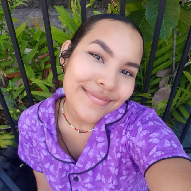 Babysitter in Panama City: Lexy