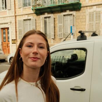 Babysitter in Nice: Tessel