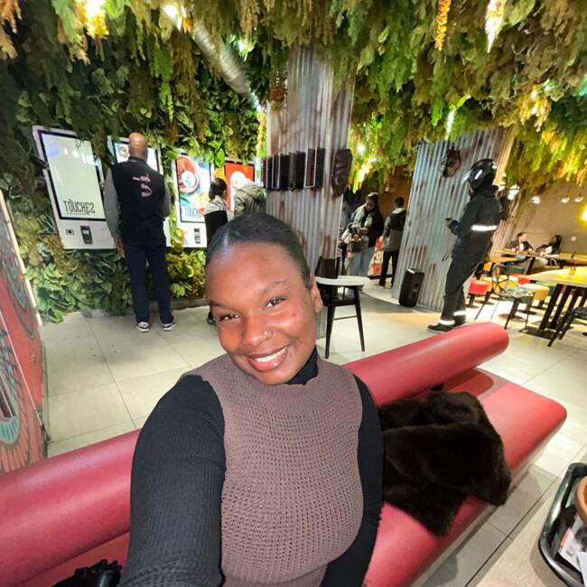 Babysitter in Bezons: Chricha