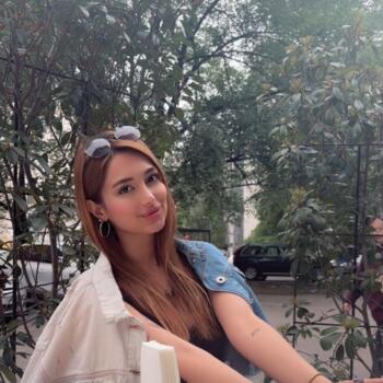 Babysitter in Bucharest: Saba