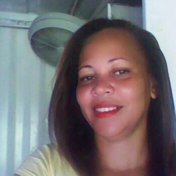 Niñera en San Rafael (Heredia): Yesenia