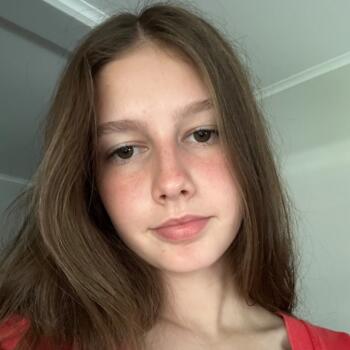 Bonă în Oradea: Karis