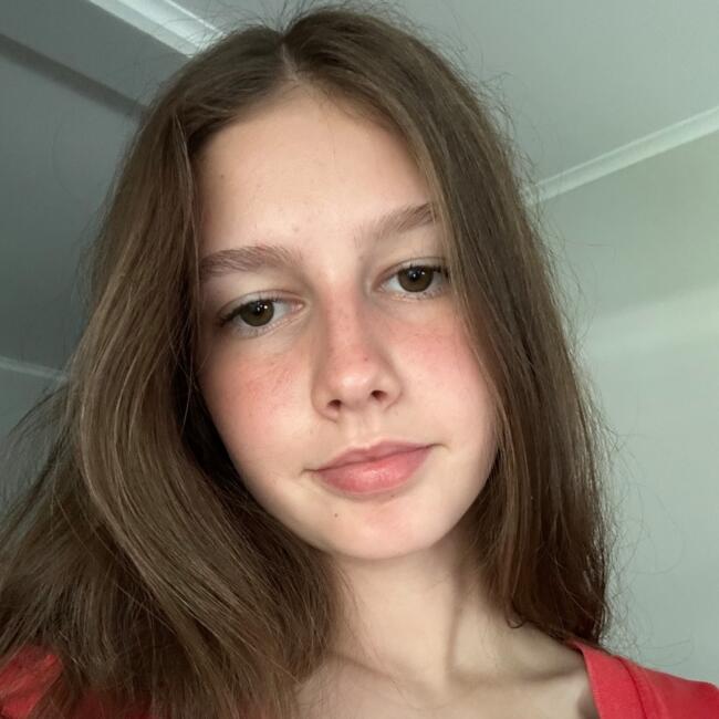 Babysitter in Oradea: Karis