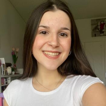 Babysitter in Pamplona: Nerea