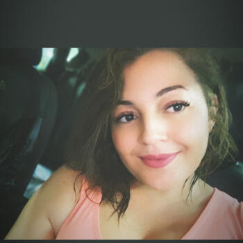 Babysitter in Chalon-sur-Saône: Yamina