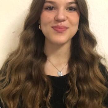 Babysitter Ratingen: Lilia