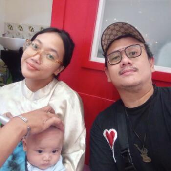 Lowongan pekerjaan babysitting di Jakarta: Tommy
