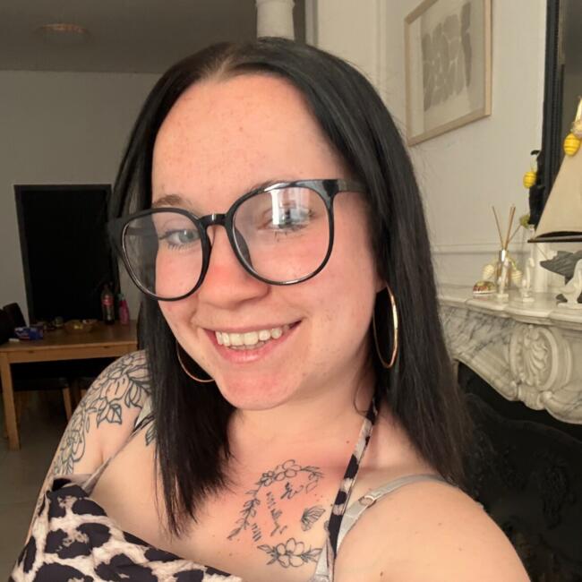 Babysitter in Fontaine-l'Évêque: Manon