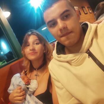 Emprego de babá em São Carlos: emprego de babá Mayara