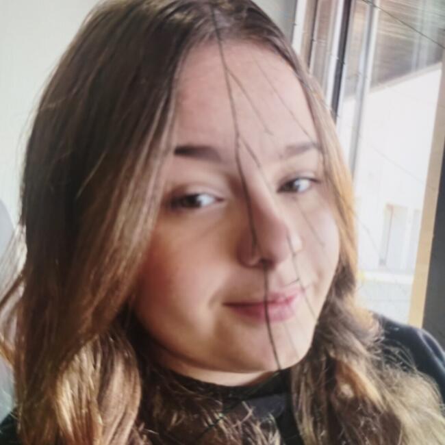 Babysitter in Seixal: Maria Eduarda