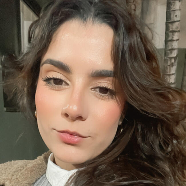 Babá em Londrina: Jhuliana