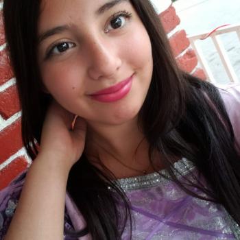 Niñera en Nogales: Yith