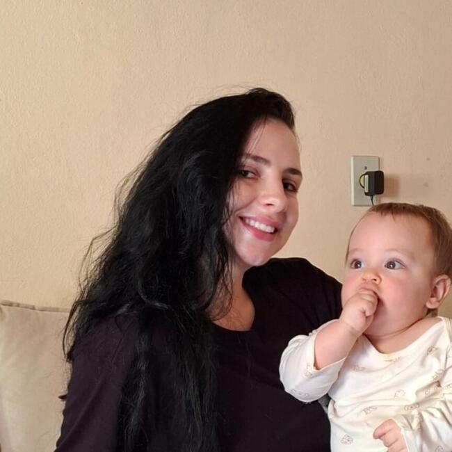 Babysitter in Alfenas: Vanderleia