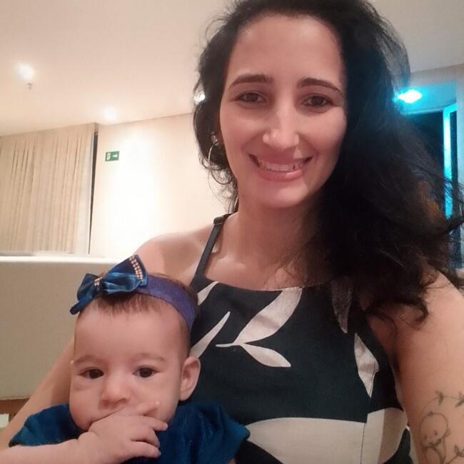 Emprego de babá em Rio de Janeiro: Kelly