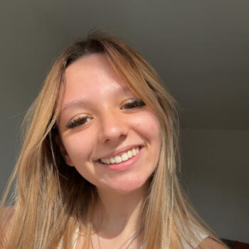 Baby-sitter Carcassonne: Cassandra