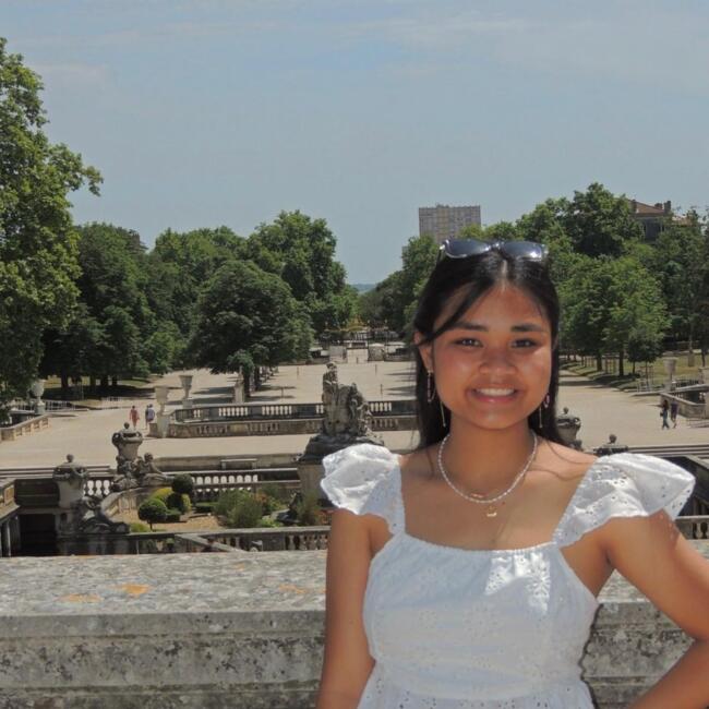 Babysitter in Montpellier: Anna