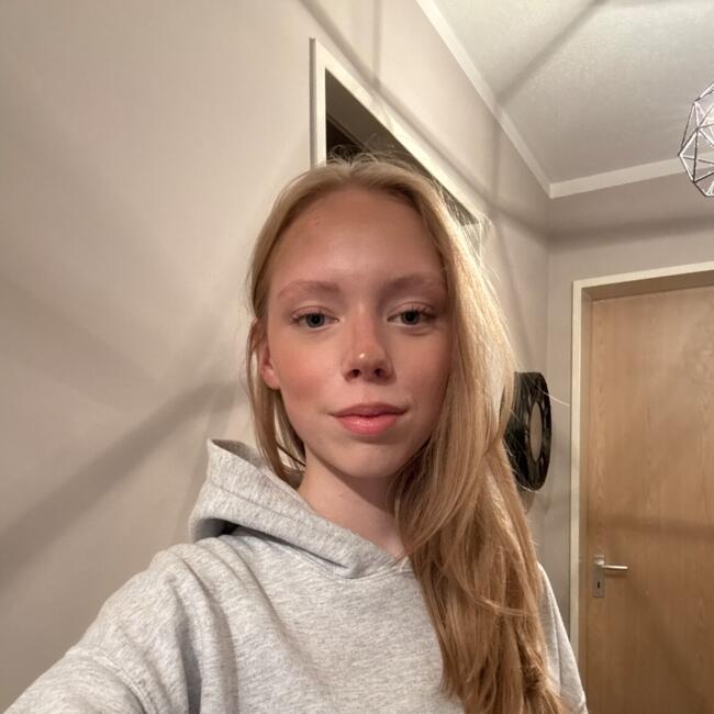 Babysitter in Hamburg: Lana Mae
