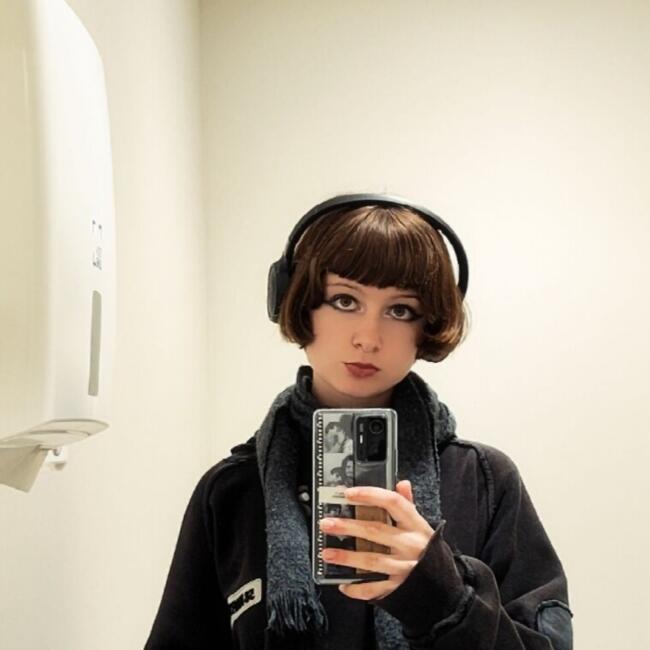 Babysitter in Angoulême: Ouliana