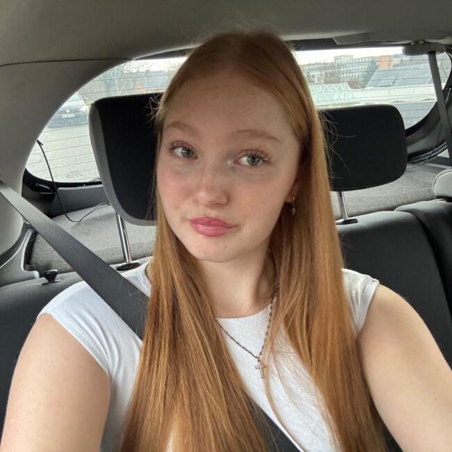 Babysitter in Karlovy Vary: Lucie