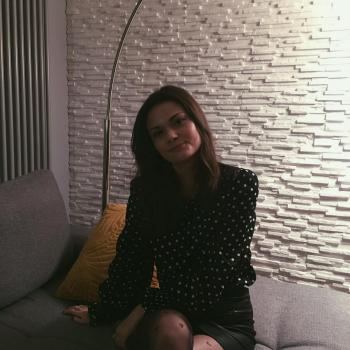 Babysitter in Rouen: Emma