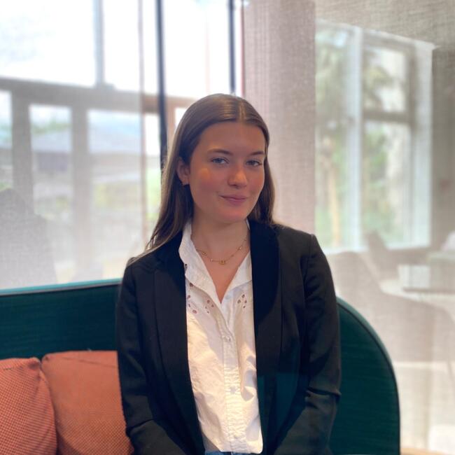 Babysitter in Lempdes: Meryl