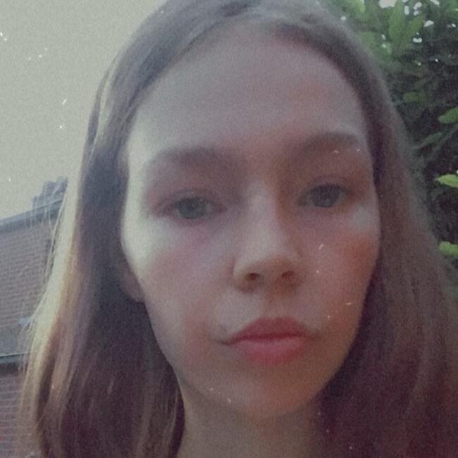 Babysitter in Halle: Hayley