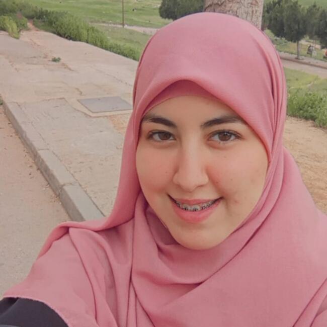 Babysitter in Meknes: Firdaous