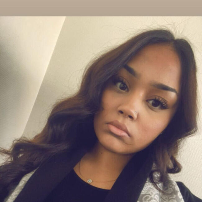 Babysitter in Oberdorf: Samia