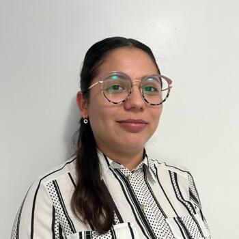 Babysitter in Port Montt: Valery Martínez