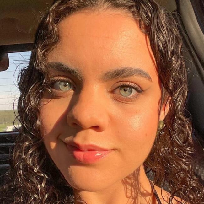 Babá em Cascavel: Ana