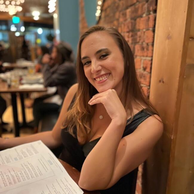 Babysitter in Helena: Jessica