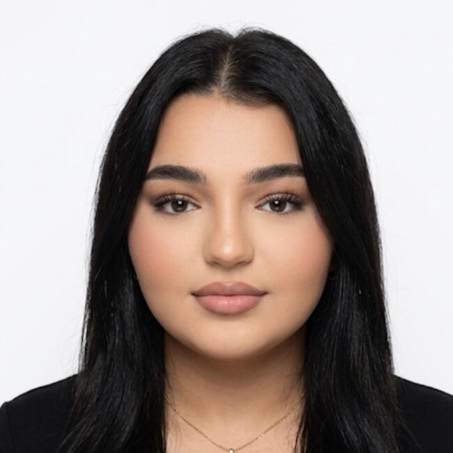 Babysitter in Saint-Gilles: Salma