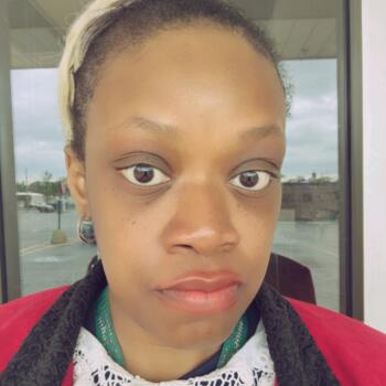 Nanny in Sauk Village: Suzzette