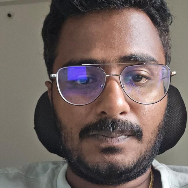 बंगलौर में बेबीसिटिंग की नौकरी: Sudheer