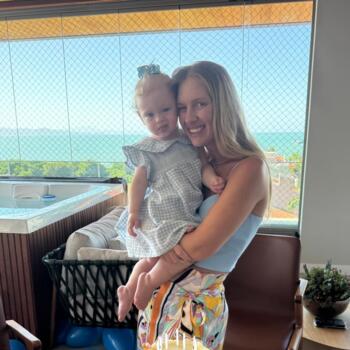 Emprego de babá em Tubarão: emprego de babá Gabriela