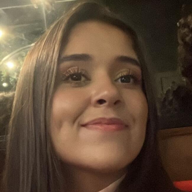 Niñera en Ciudad del Este: Luana